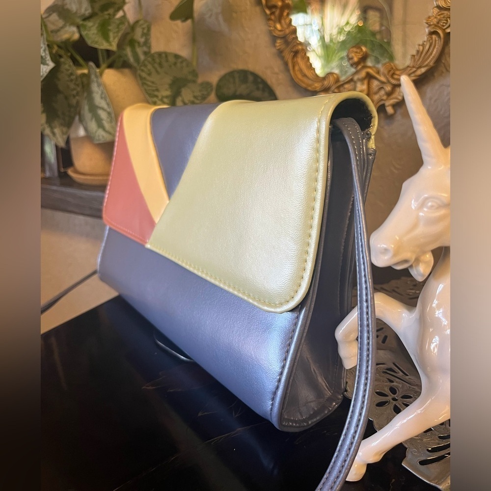 Vintage Pastel Colorblock Vegan Leather purse / Evening bag. Unusual colors! - Picture 4 of 9